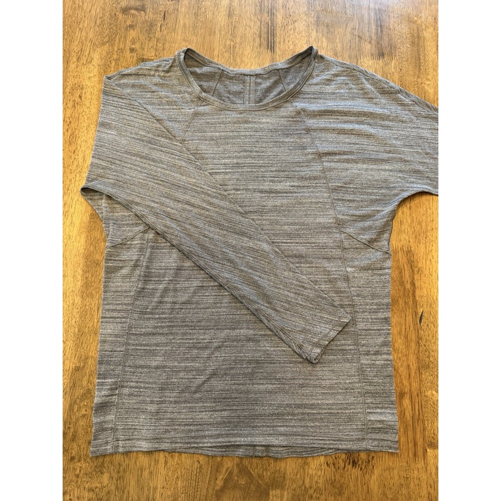 lululemon Women's Lululemon Set To Sweat Long Sleeve Size Medium
